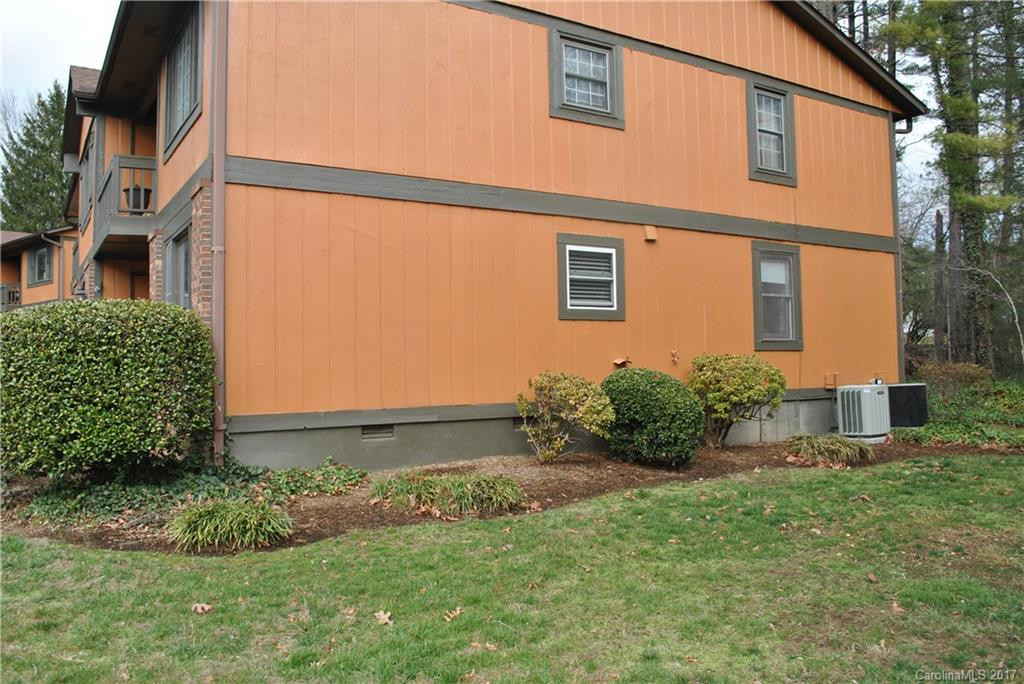 1765 Haywood Manor Road #B - Photo 23