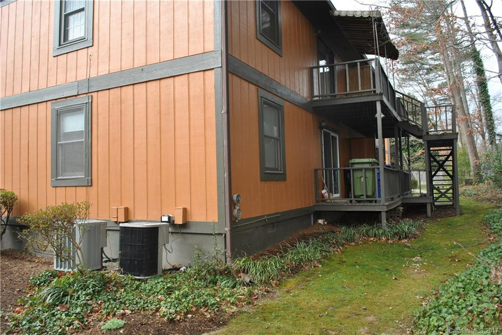 1765 Haywood Manor Road #B - Photo 24