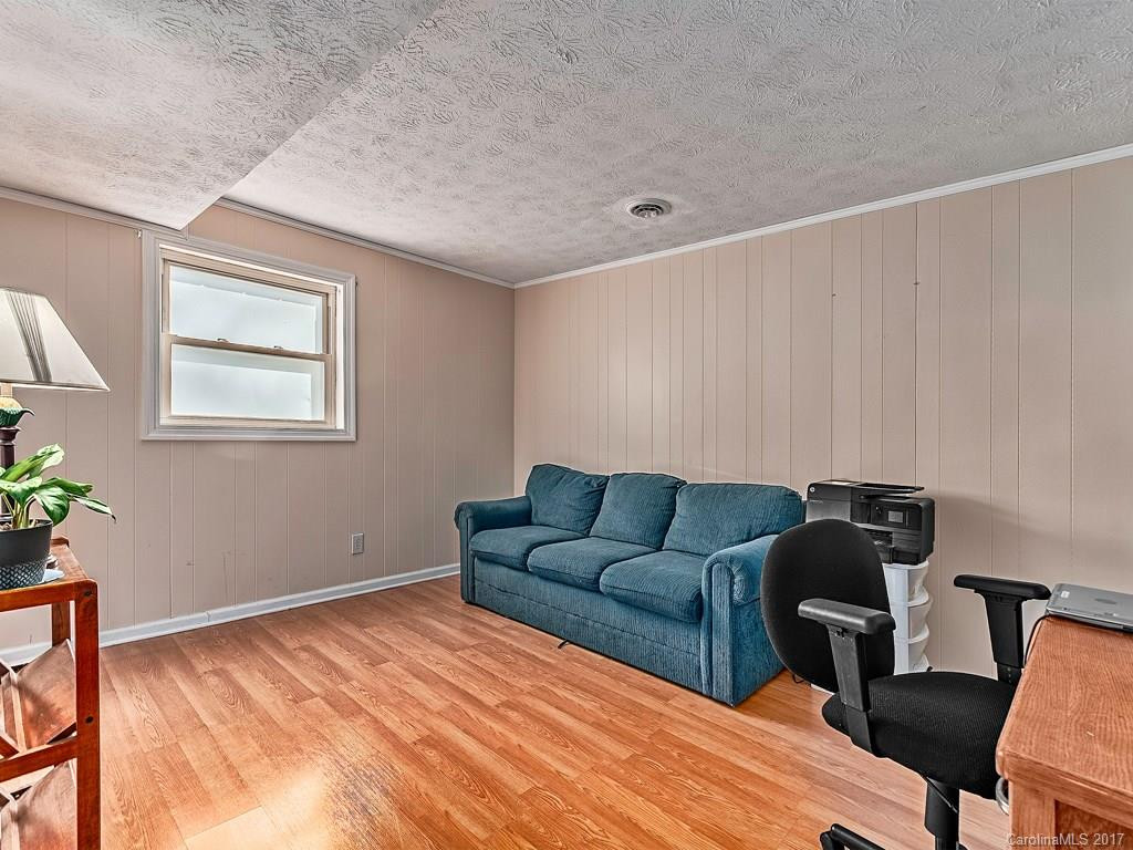 35 Ferenvilla Drive - Photo 11