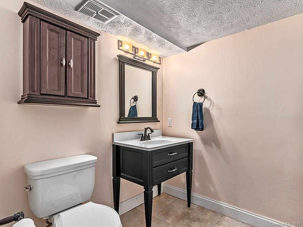 35 Ferenvilla Drive - Photo 12