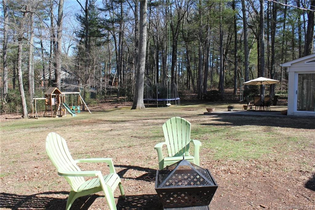 1341 Chanteloup Drive - Photo 24