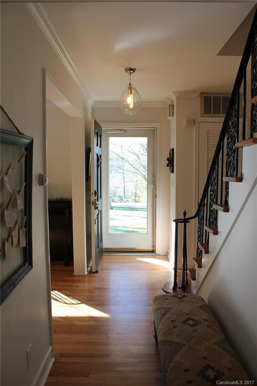 1341 Chanteloup Drive - Photo 5