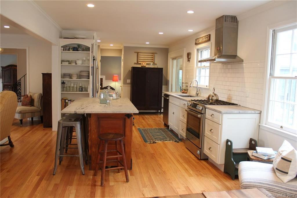 1341 Chanteloup Drive - Photo 9
