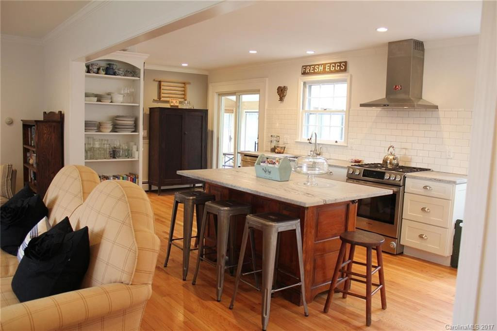 1341 Chanteloup Drive - Photo 10