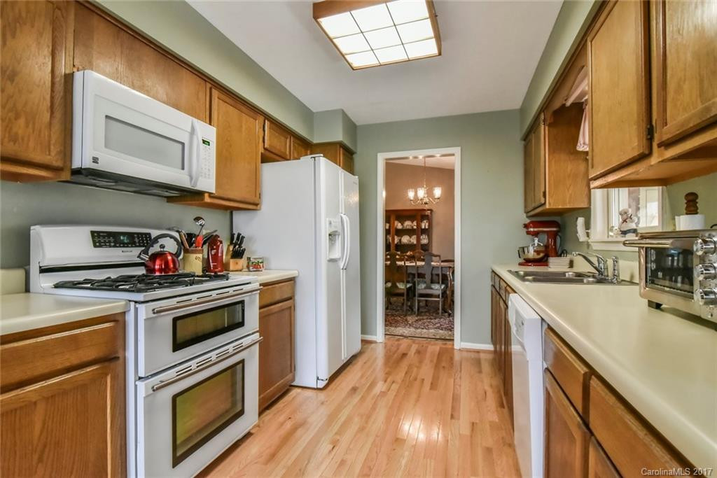 902 Rainbow Lane - Photo 12