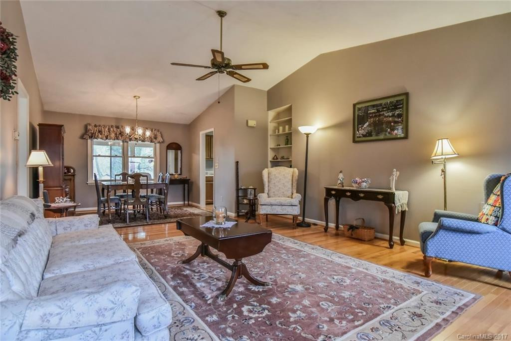 902 Rainbow Lane - Photo 9