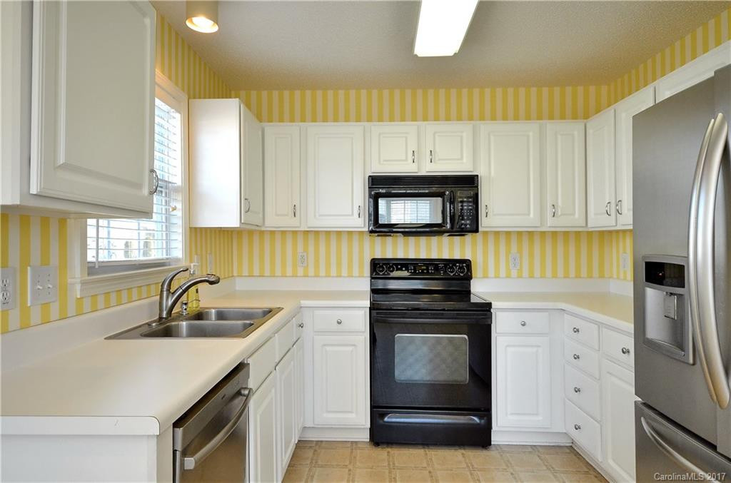 89 Running Briar Road - Photo 9