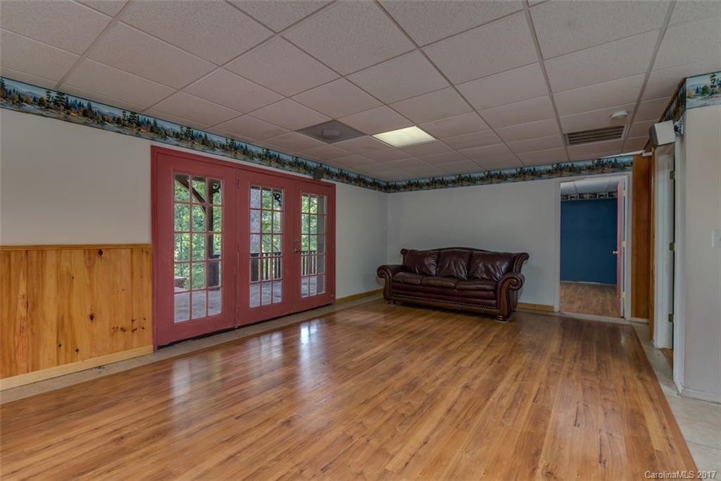 658 Moss Drive - Photo 15