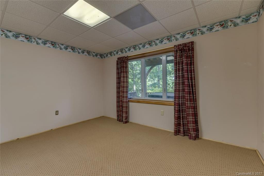 658 Moss Drive - Photo 16