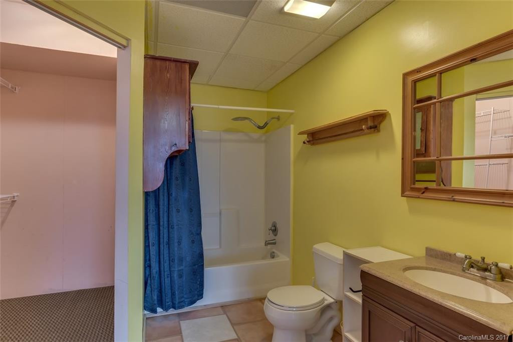 658 Moss Drive - Photo 18