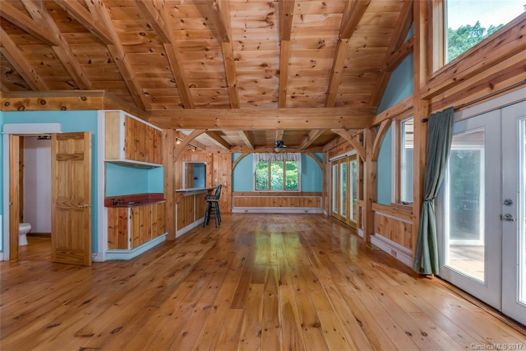 658 Moss Drive - Photo 5