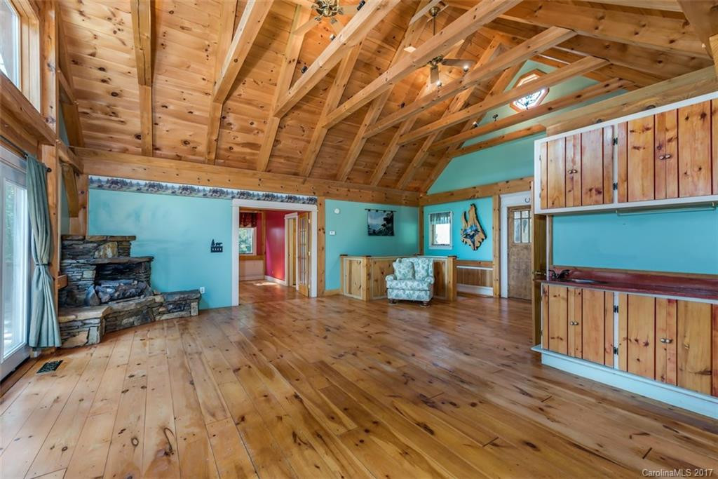 658 Moss Drive - Photo 6