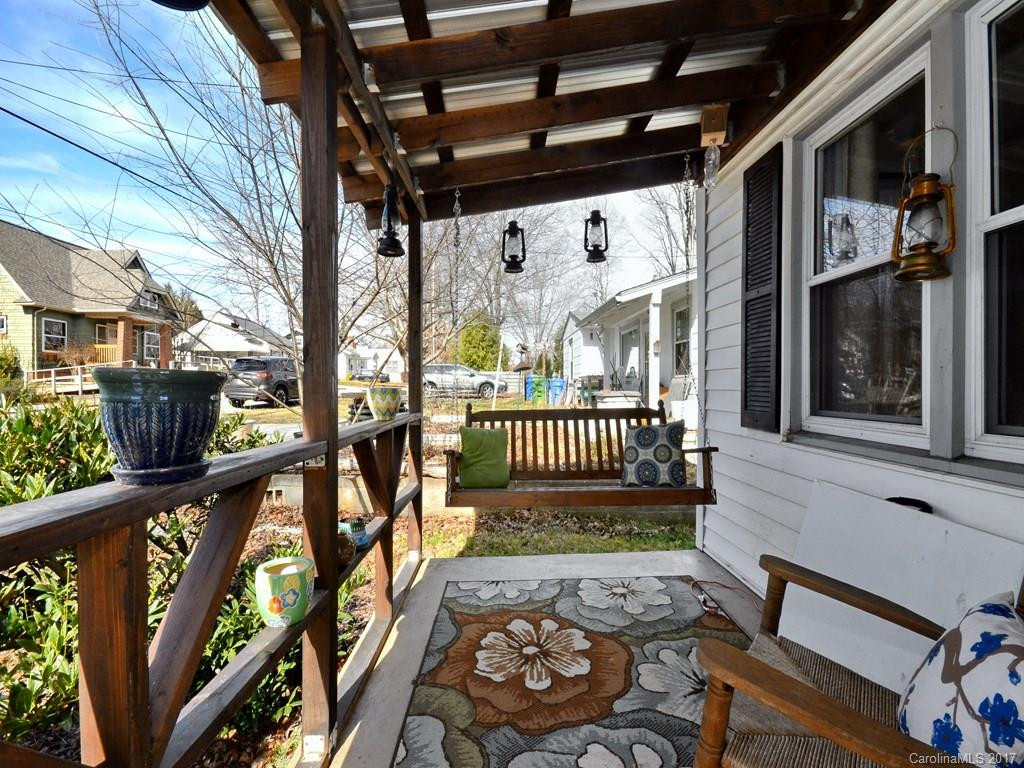 36 Princeton Drive - Photo 2