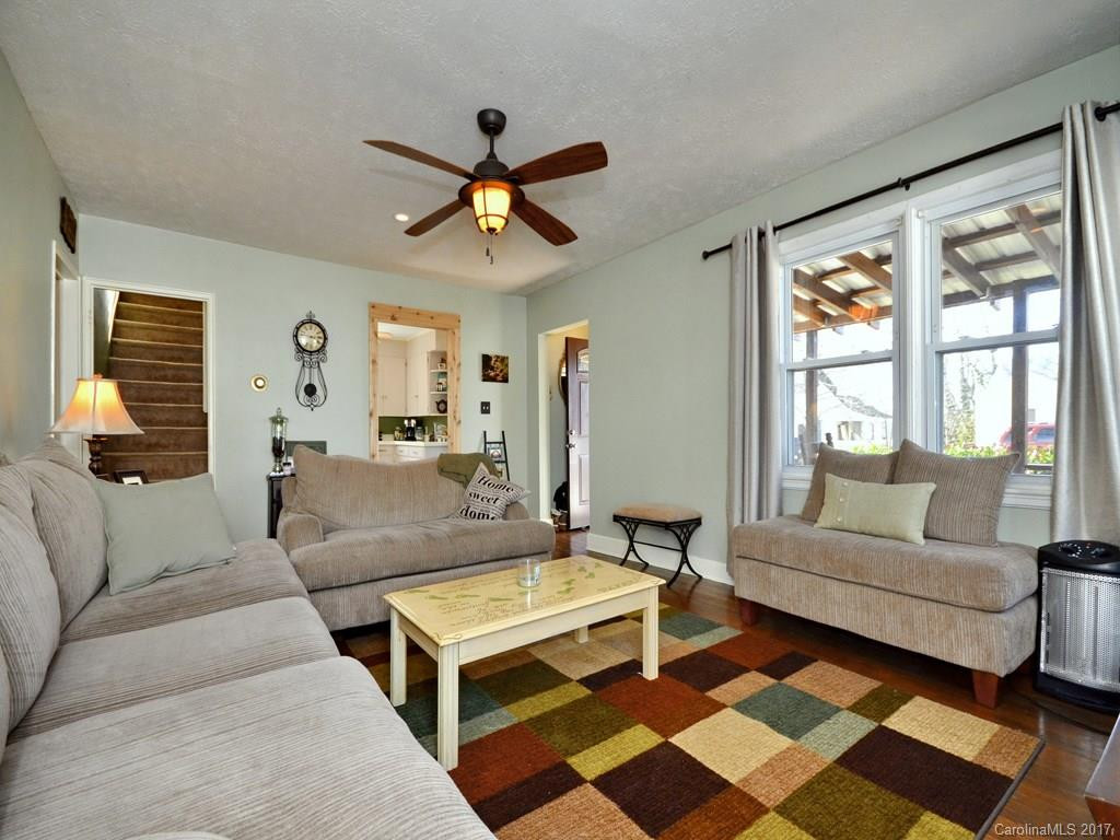 36 Princeton Drive - Photo 3