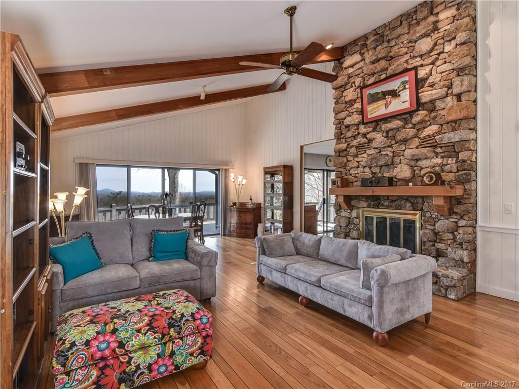 817 Greenwood Drive - Photo 3