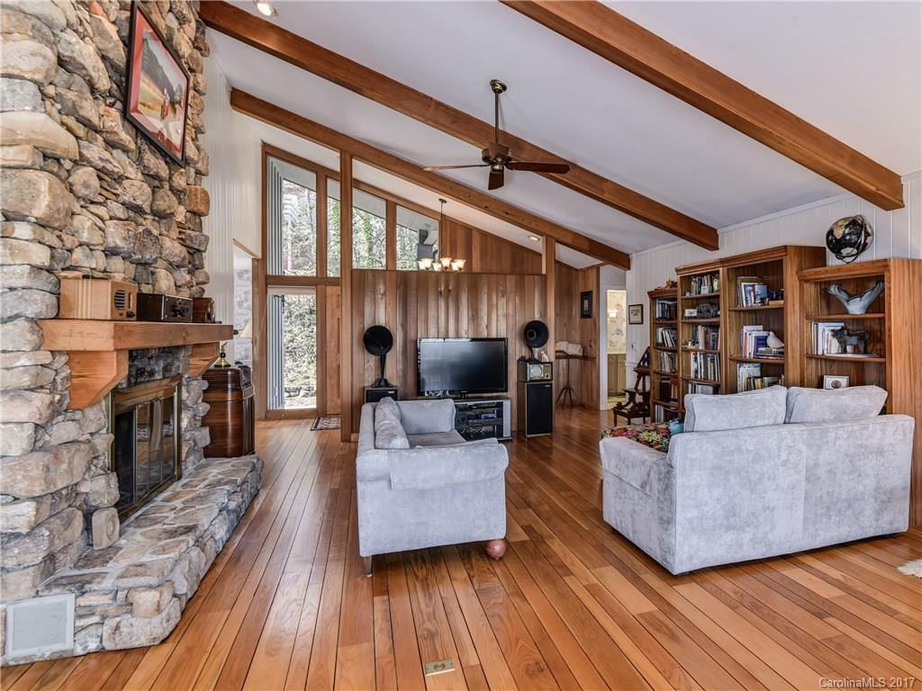 817 Greenwood Drive - Photo 5