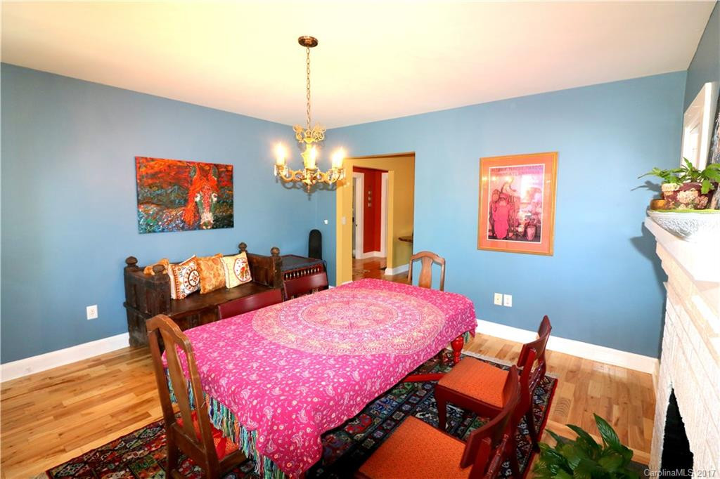 1207 Willow Road - Photo 6
