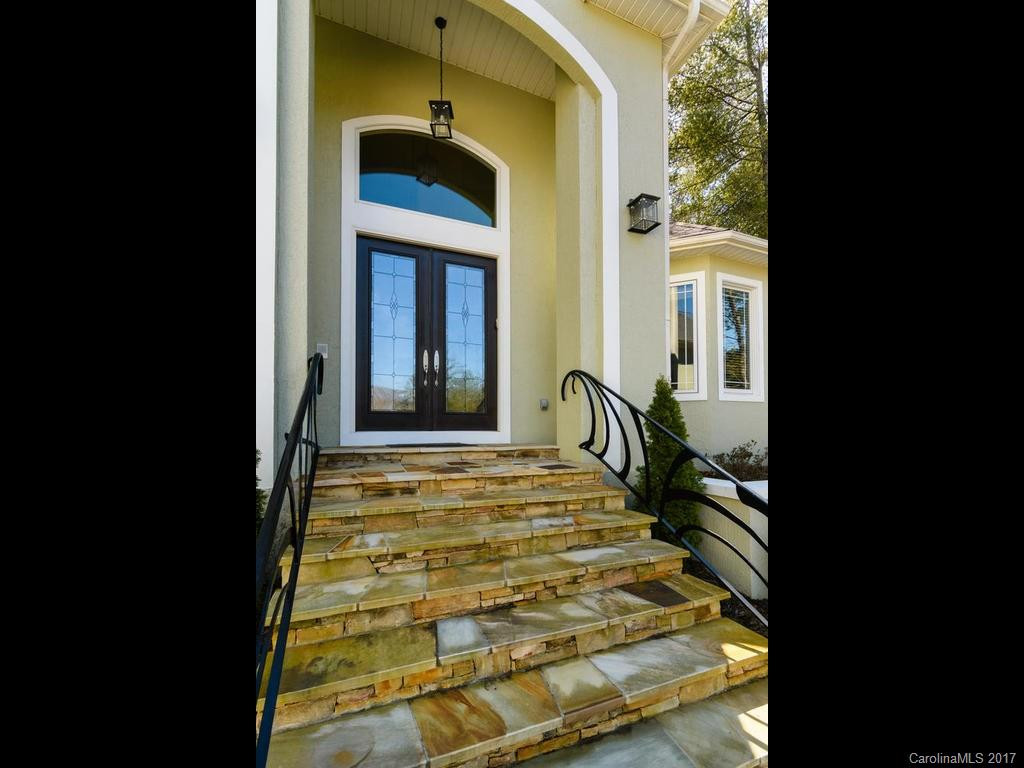 94 Oak Hollow Drive #31 - Photo 2