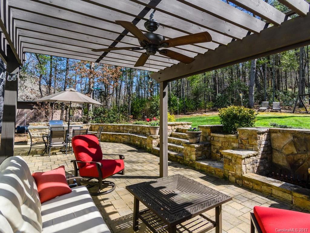 94 Oak Hollow Drive #31 - Photo 17