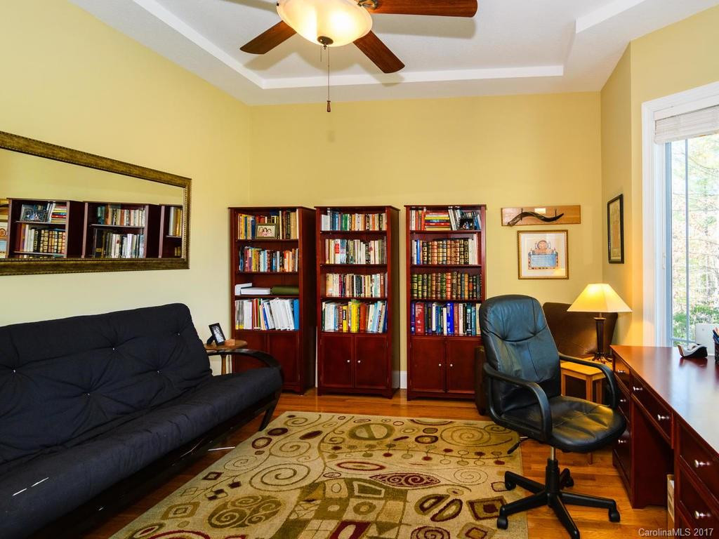 94 Oak Hollow Drive #31 - Photo 10