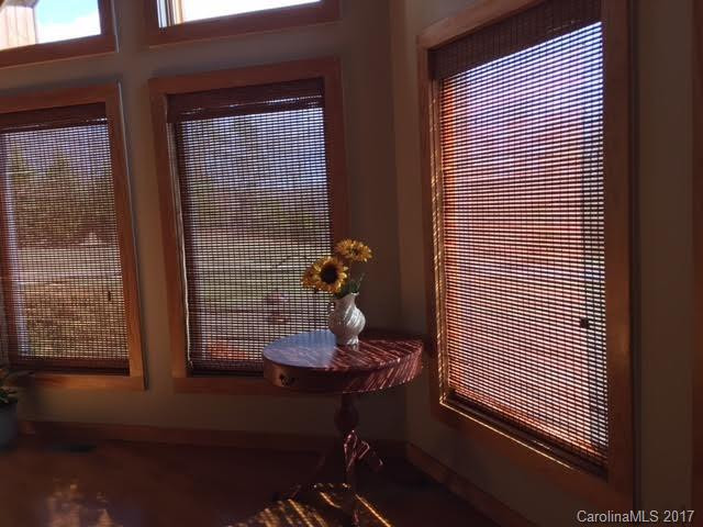 240 Emerald Parkway - Photo 11
