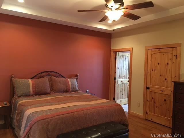 240 Emerald Parkway - Photo 16