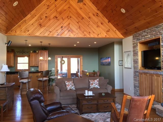240 Emerald Parkway - Photo 6