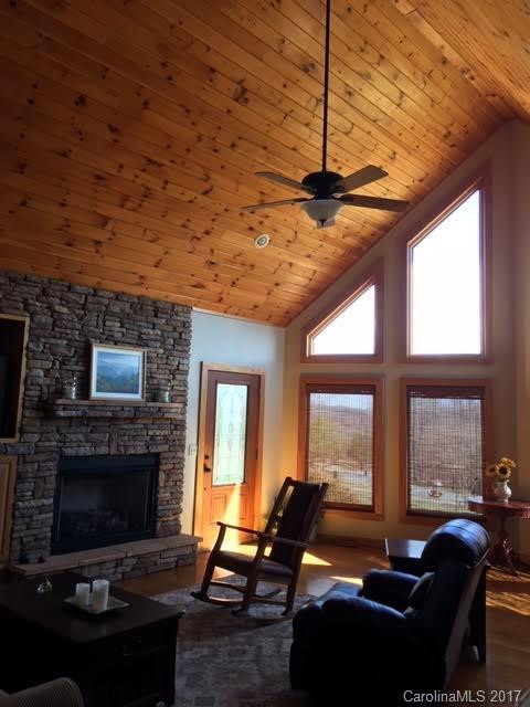 240 Emerald Parkway - Photo 7