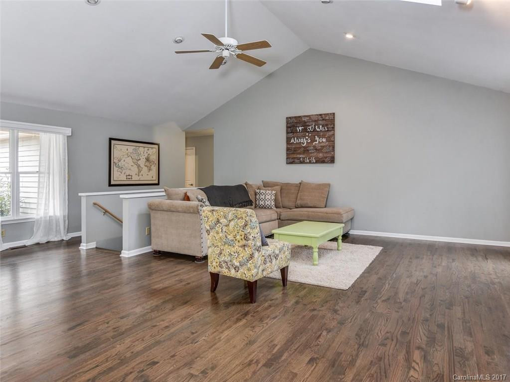 22 Cornelia Lane - Photo 3