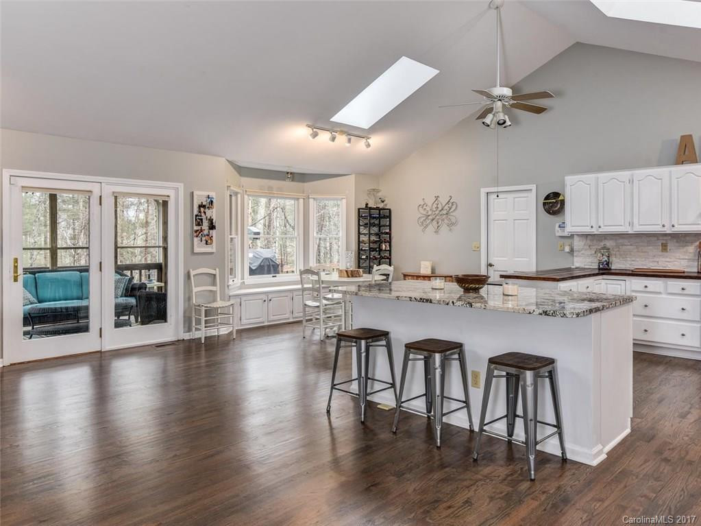 22 Cornelia Lane - Photo 6