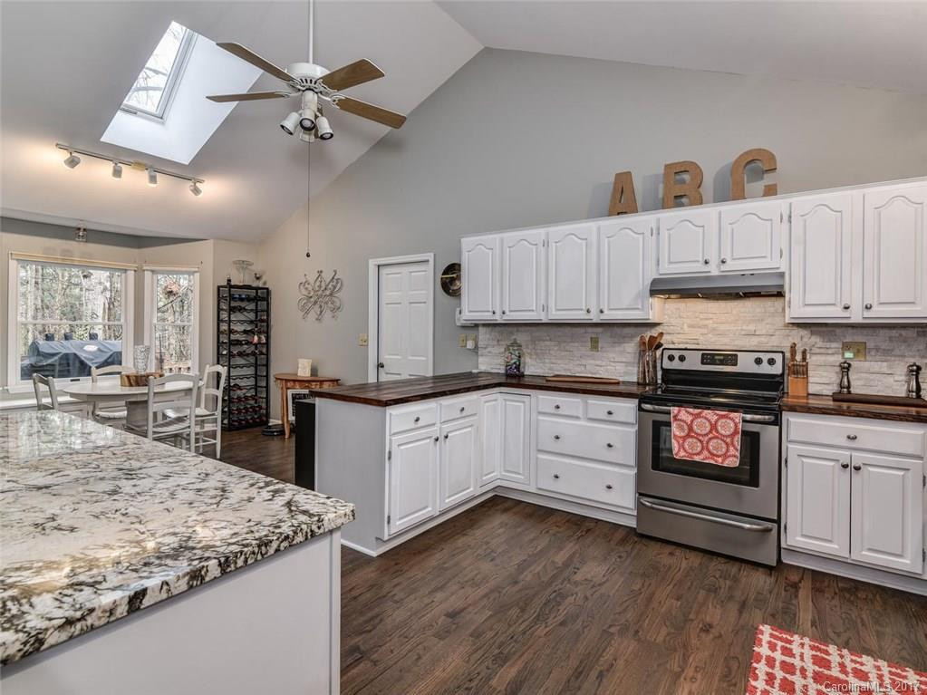 22 Cornelia Lane - Photo 7
