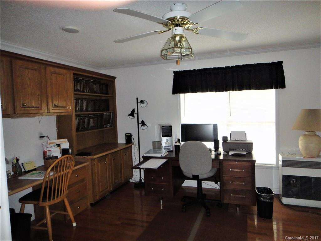 326 Impala Drive - Photo 10