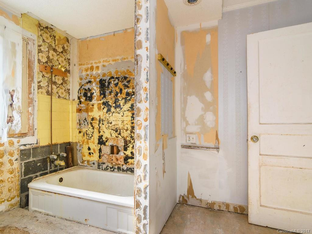 503 Lake Drive - Photo 15