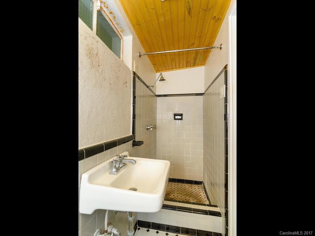 503 Lake Drive - Photo 20