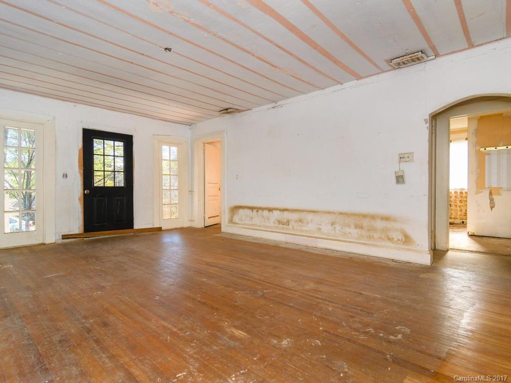 503 Lake Drive - Photo 6