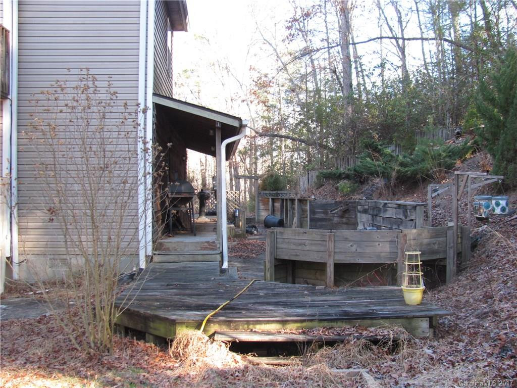 110 Chestnut Cove Road - Photo 3