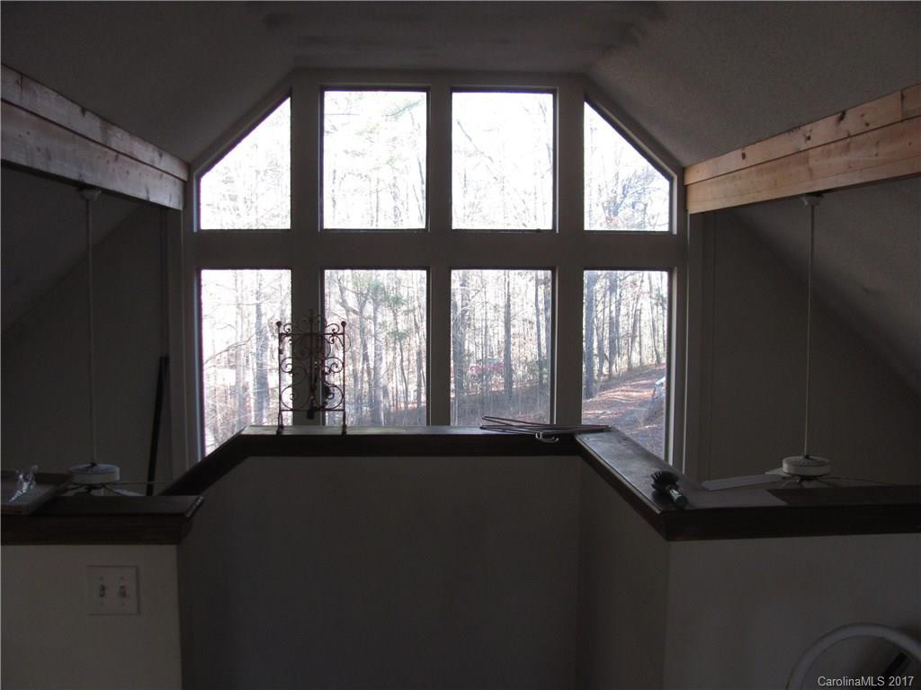 110 Chestnut Cove Road - Photo 10