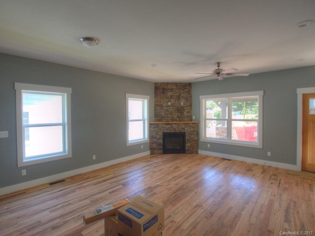93 Trotter Place - Photo 2