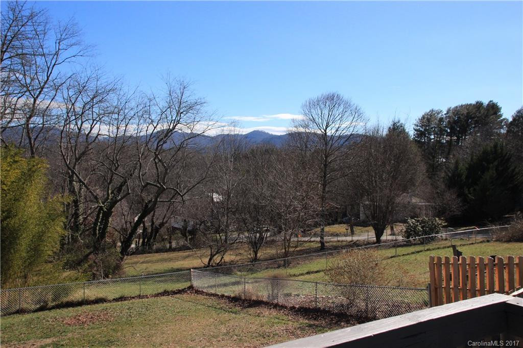 33 Skyland Circle - Photo 12