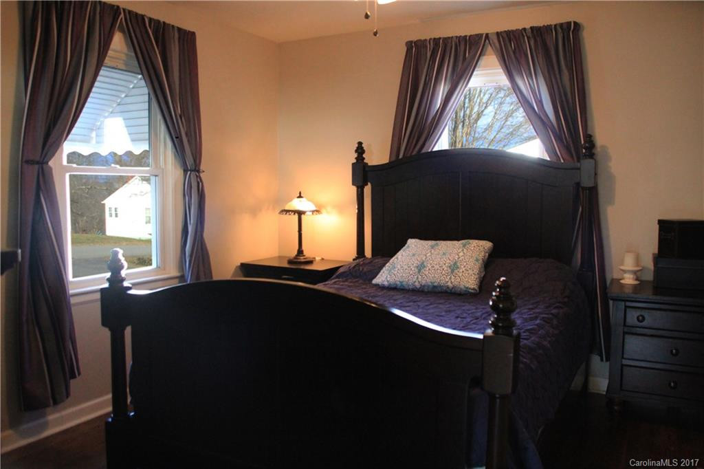 33 Skyland Circle - Photo 9