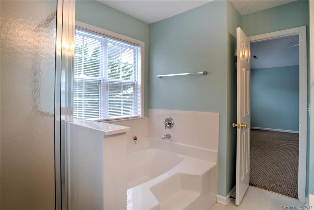 313 Running Briar Road - Photo 13
