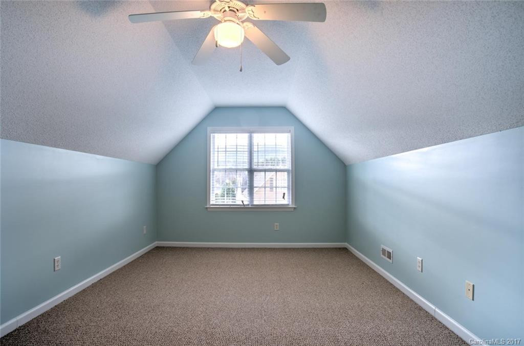 313 Running Briar Road - Photo 17