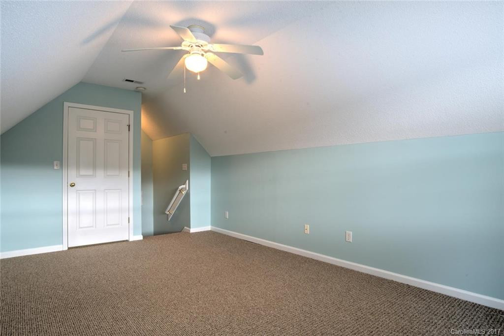 313 Running Briar Road - Photo 18