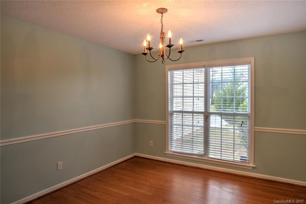 313 Running Briar Road - Photo 8