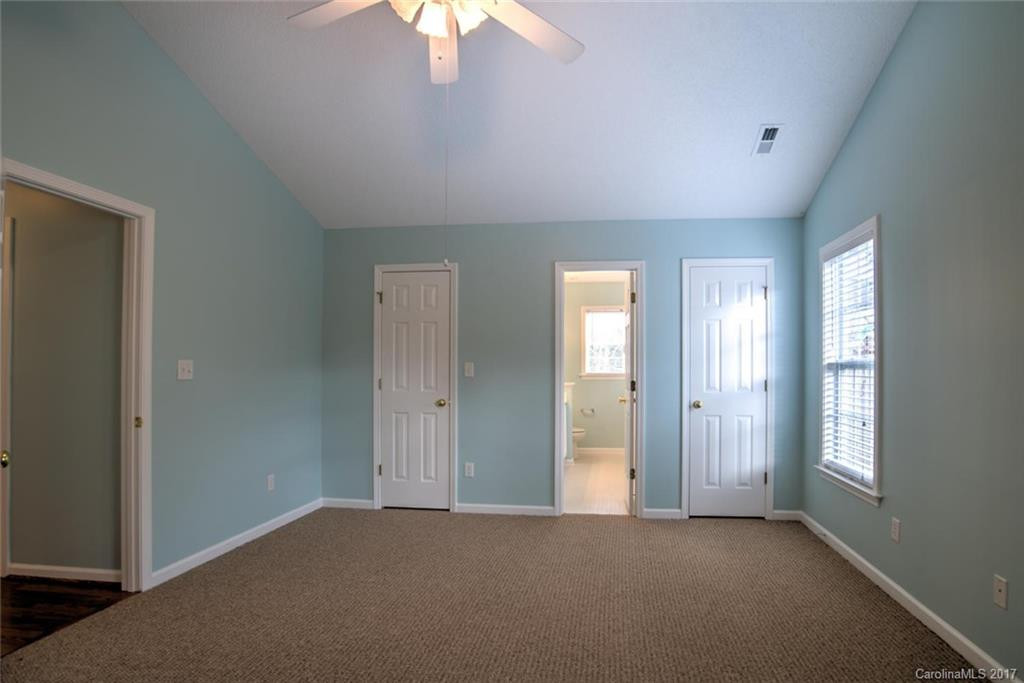 313 Running Briar Road - Photo 10