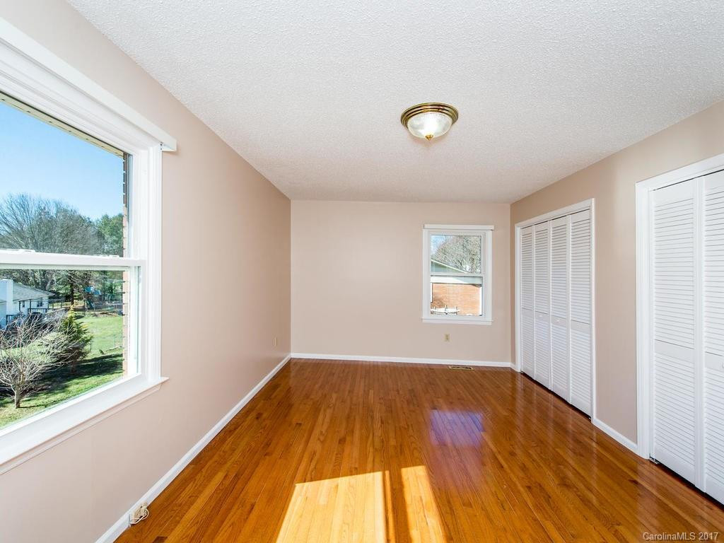 58 Braddock Way - Photo 13