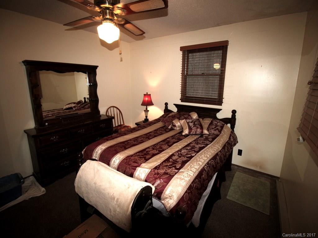 215 Byrd Mountain Estates Road - Photo 5