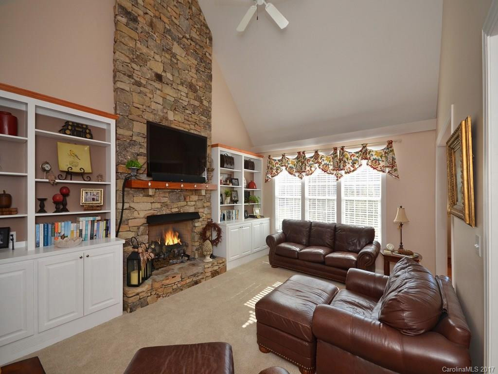 129 Southbrook Lane - Photo 3