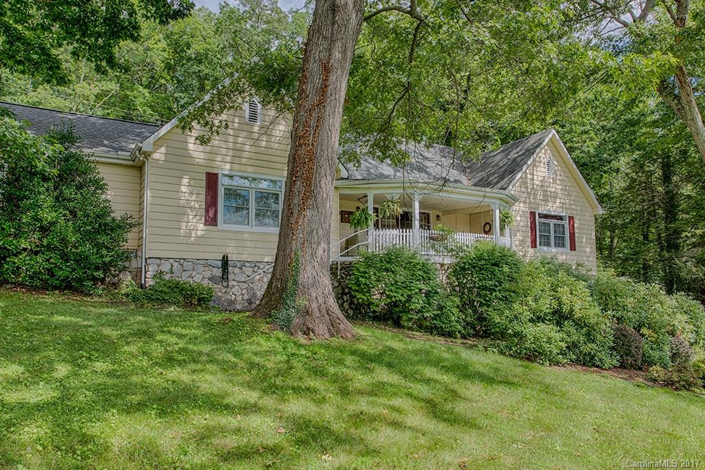 13 Greenview Drive - Photo 2