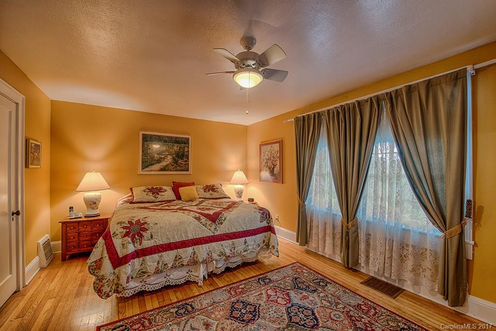 13 Greenview Drive - Photo 13